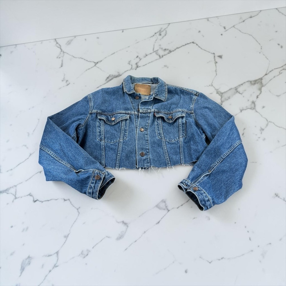 Levi's Denim Trucker Jacket M Blue Vintage 90s Upcycled Corp Oversized Western